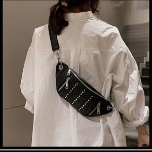 Fanny Pack / Shoulder Bag